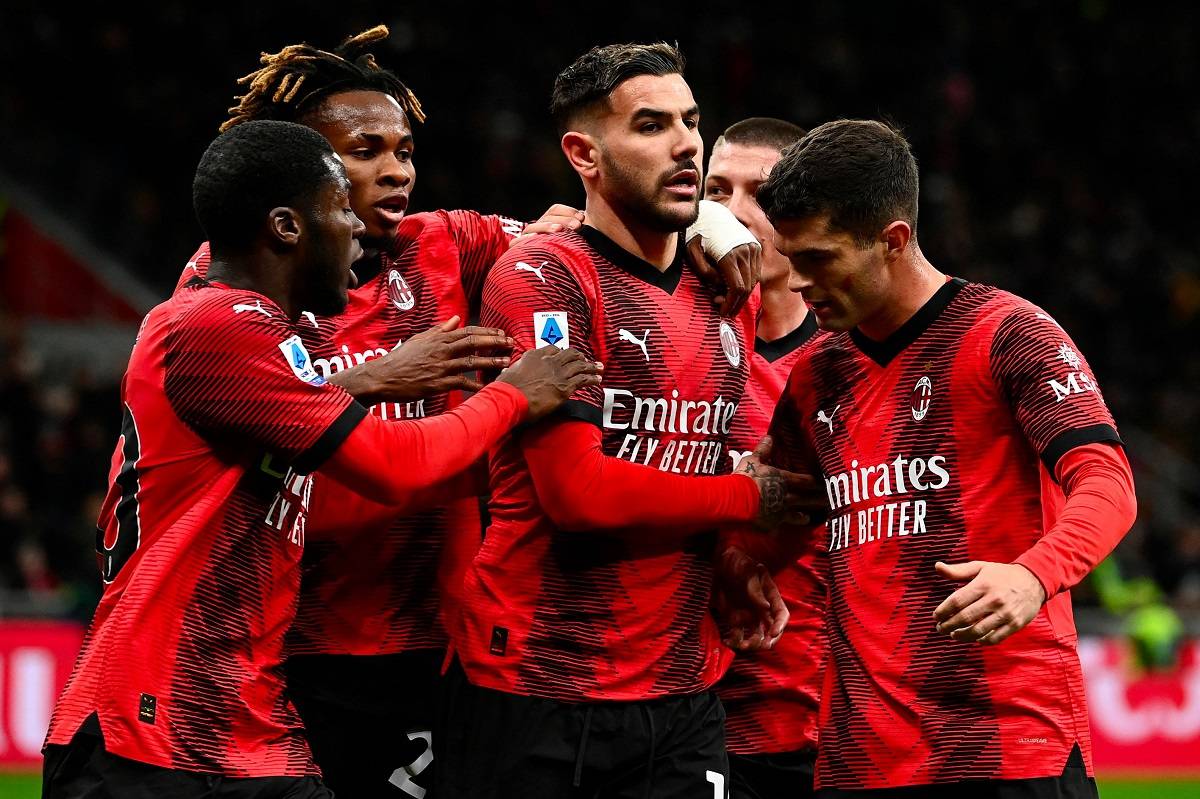 关于佛罗伦萨主场被AC米兰绝杀,憾失胜机,表现亮眼的信息 关于佛罗伦萨主场被AC米兰绝杀,憾失胜机,表现亮眼的信息