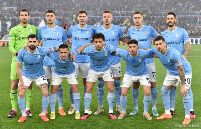 埃瓦尔球员备战对阵皇家社会,势不可挡 埃瓦尔球员备战对阵皇家社会,势不可挡