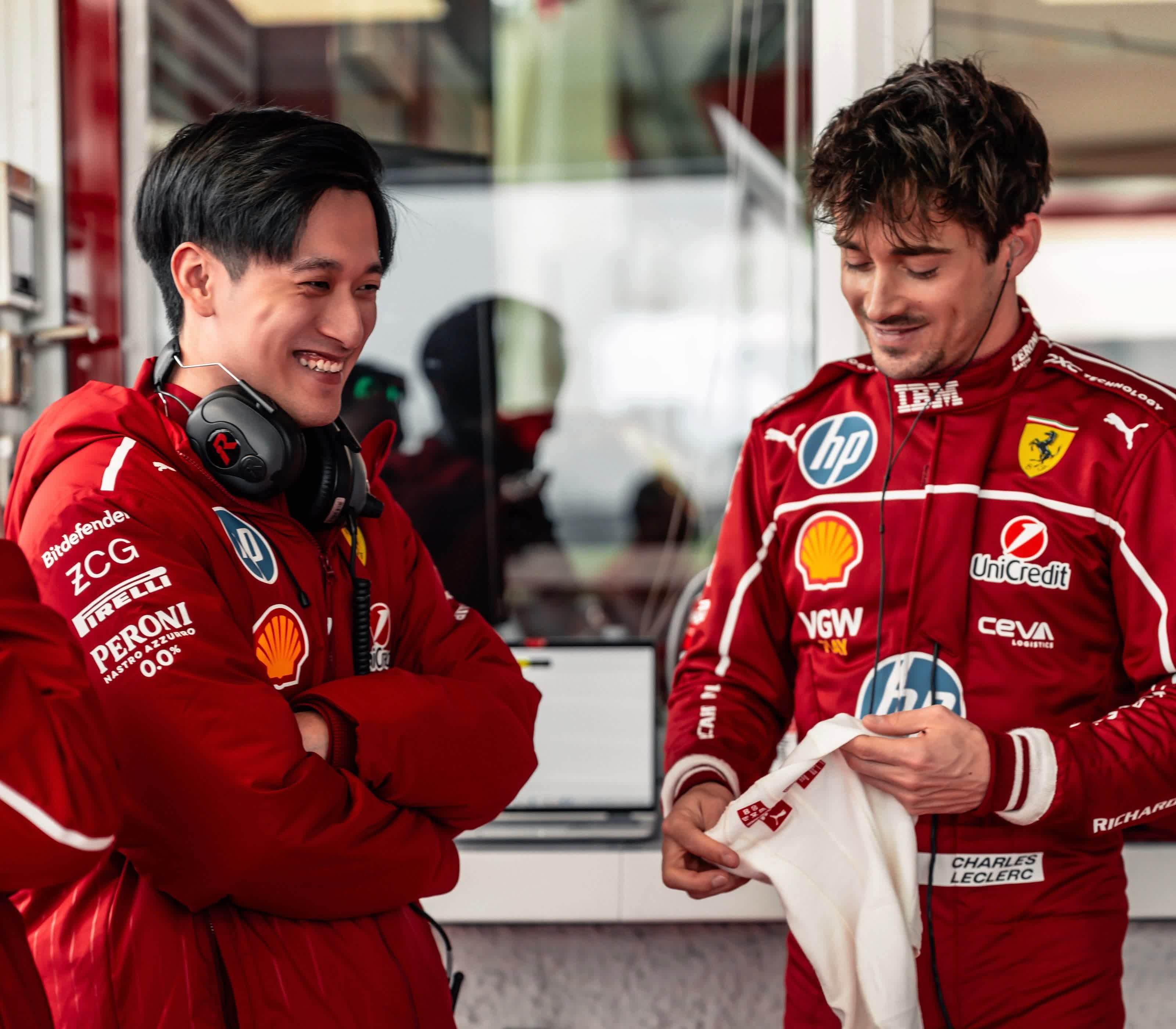 阿斯顿马丁逆转红牛二队，周冠宇状态火热的简单介绍