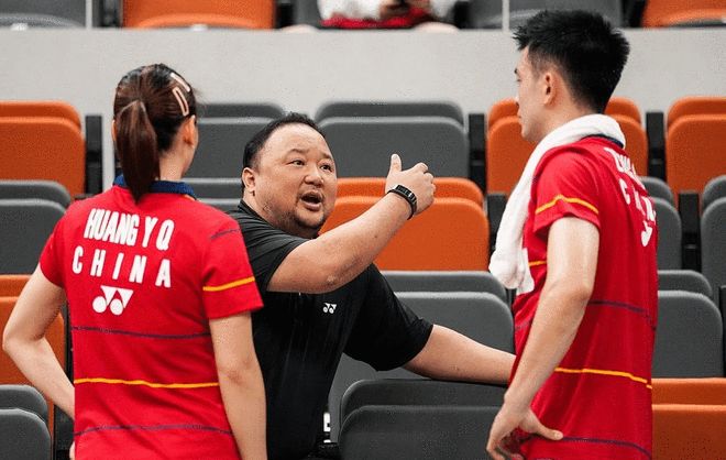 韩国队逆转日本队，辛杜带队取胜