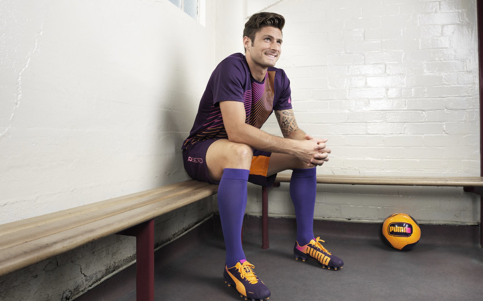 不是未来巨星，而是当世神童，当爱德华兹在欧冠半决赛画下双子座宿命