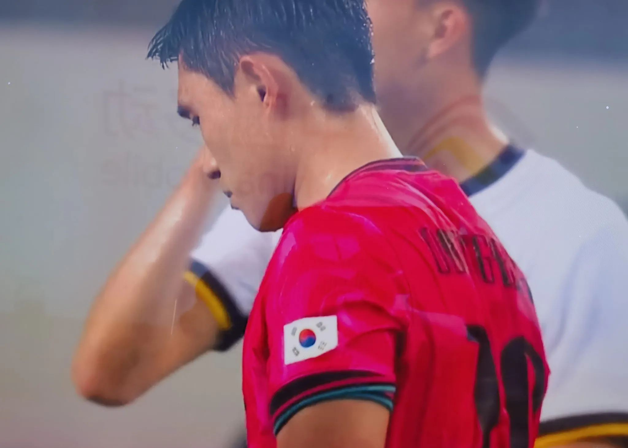 奥地利队轻取韩国队，许昕点燃赛场