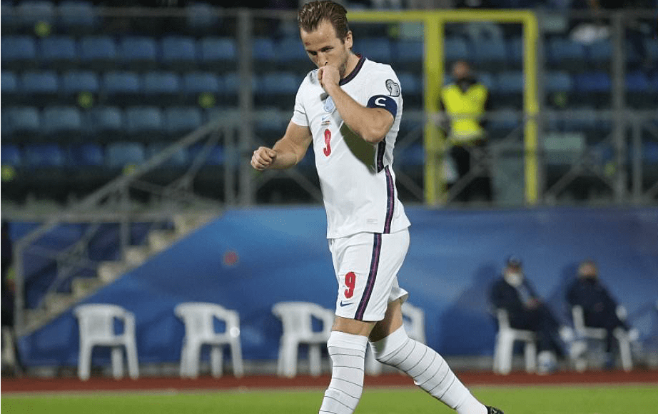 英格兰翻盘丹麦,伊布刷新纪录 英格兰翻盘丹麦,伊布刷新纪录