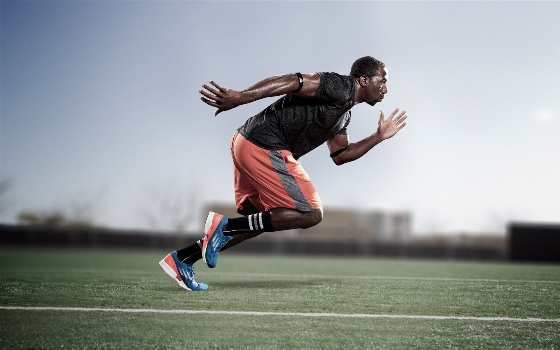 德罗赞暴走演绎现代角斗士,太阳灼伤新疆背后的篮球哲学